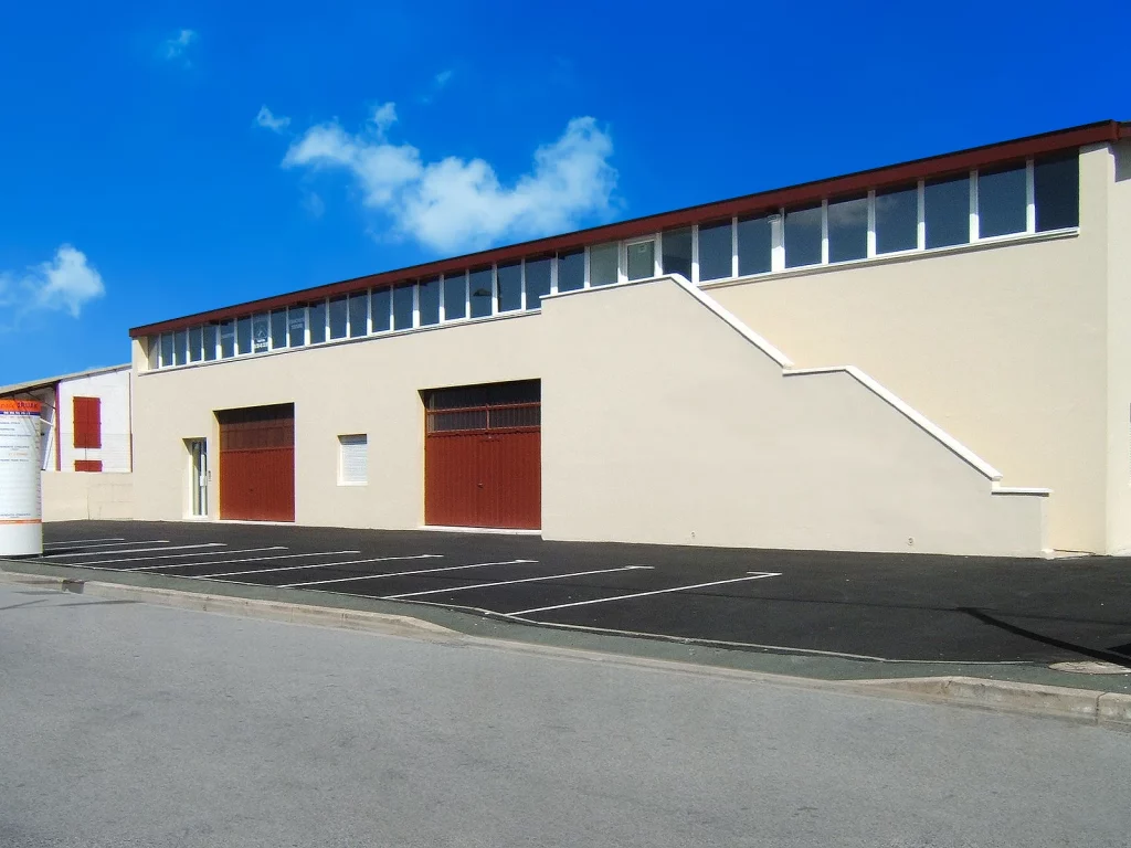 Fa??ade de l???Espace IRUAK ?? Hendaye